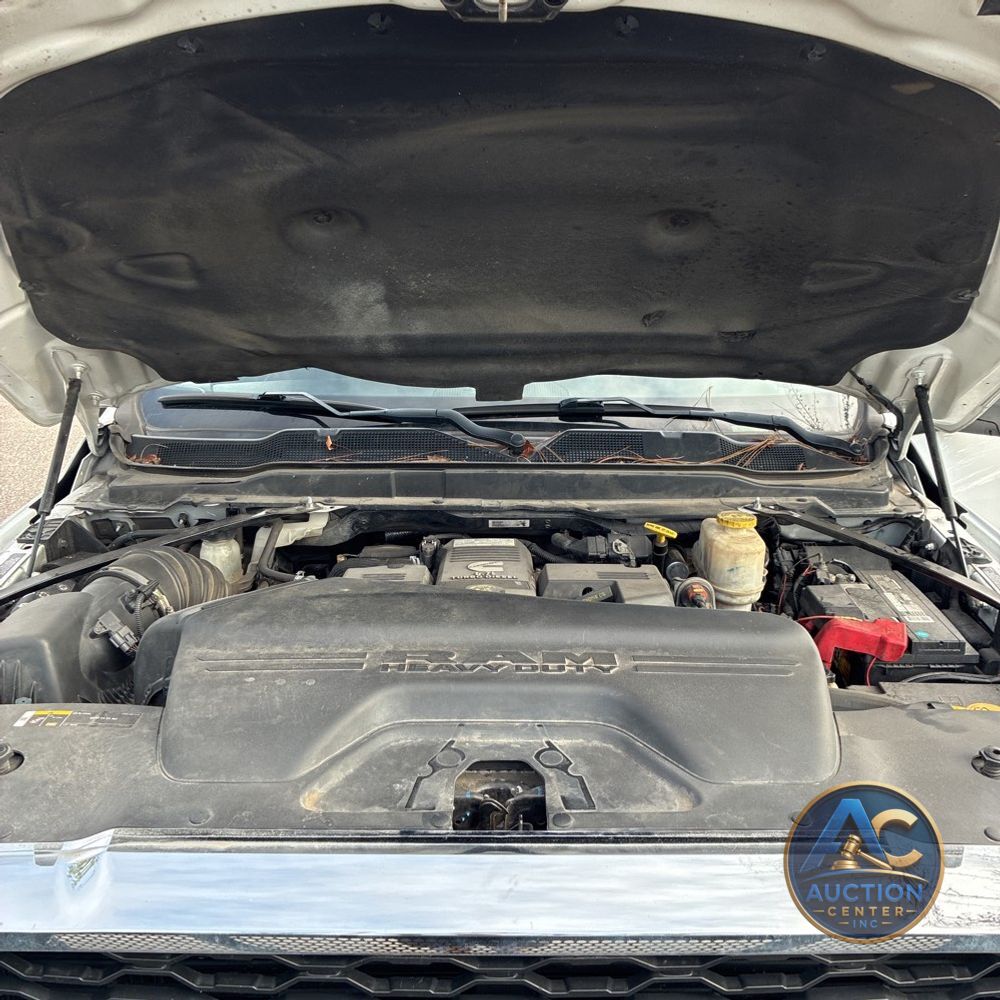 2022 Ram Commercial Tradesman CA60-84 CREW CAB/CHASSIS 4X4 6.7L