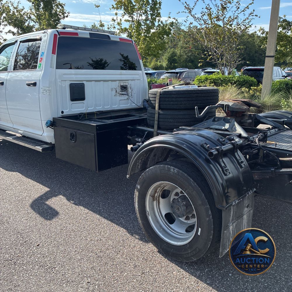 2022 Ram Commercial Tradesman CA60-84 CREW CAB/CHASSIS 4X4 6.7L