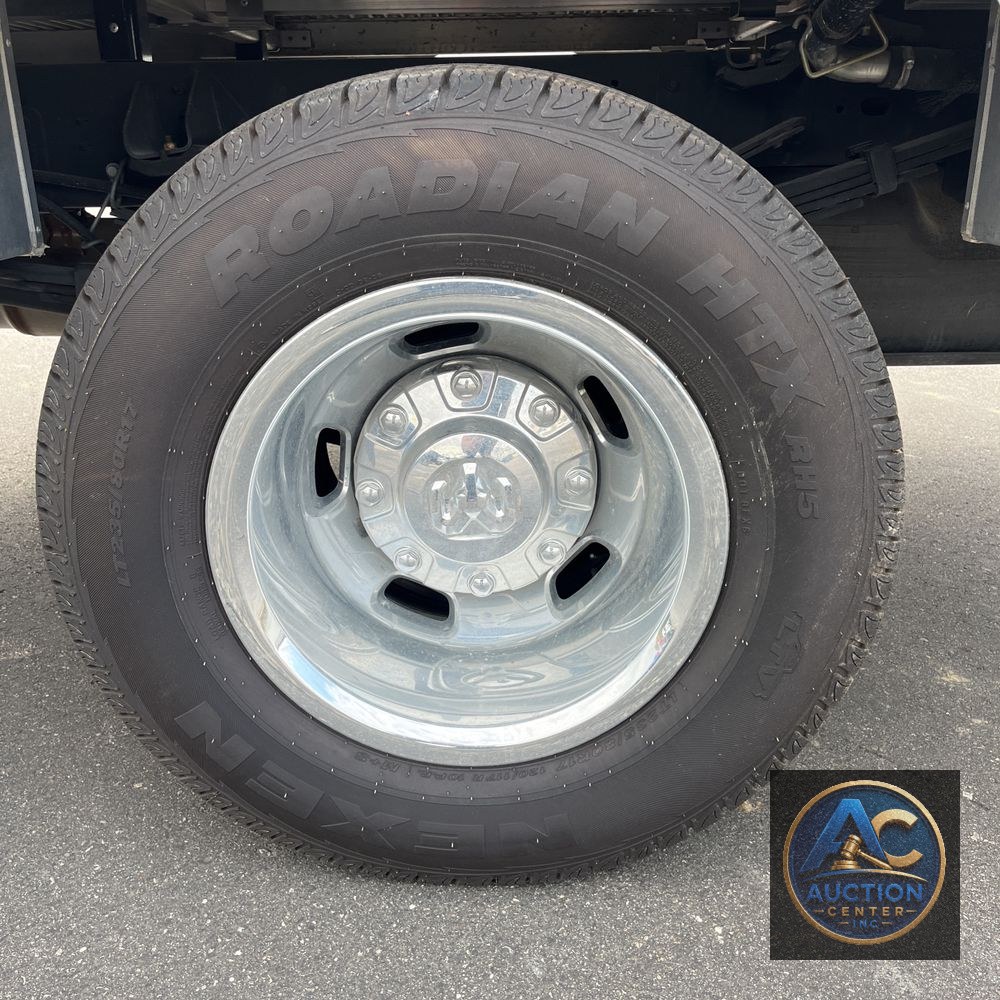 2024 Ram 3500 Cab/Chassis Tradesman