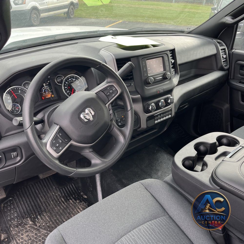 2024 Ram 3500 Cab/Chassis Tradesman