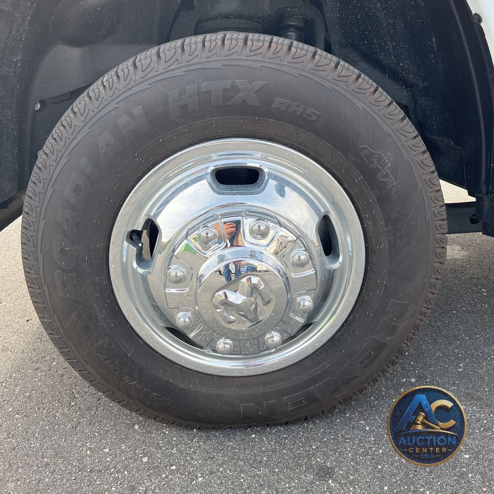 2024 Ram 3500 Cab/Chassis Tradesman