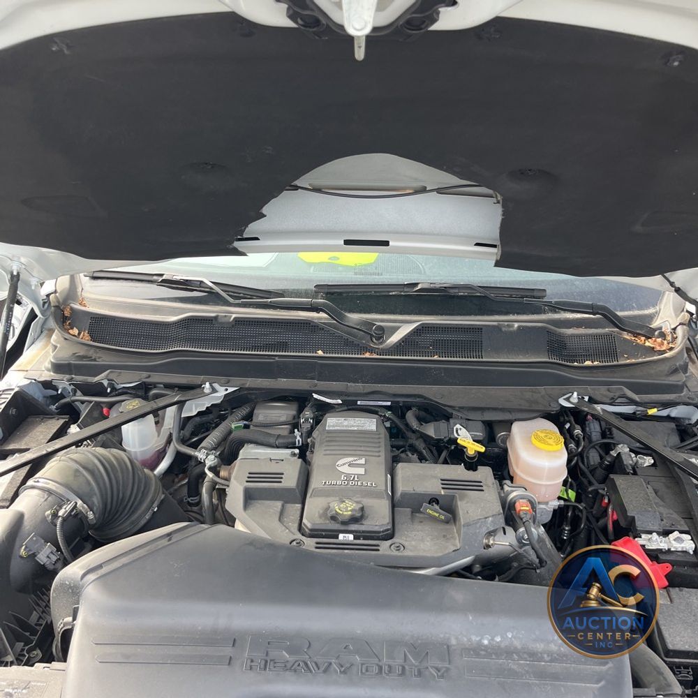2024 Ram 3500 Cab/Chassis Tradesman