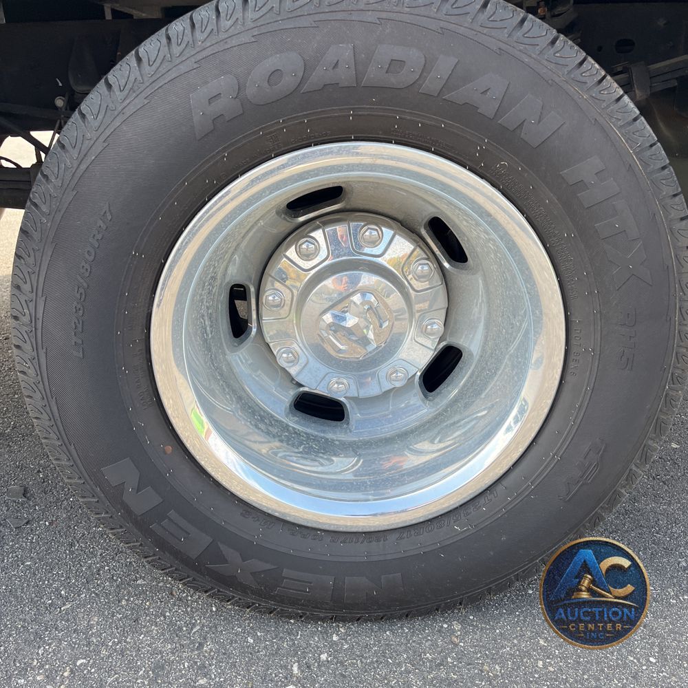 2024 Ram 3500 Cab/Chassis Tradesman