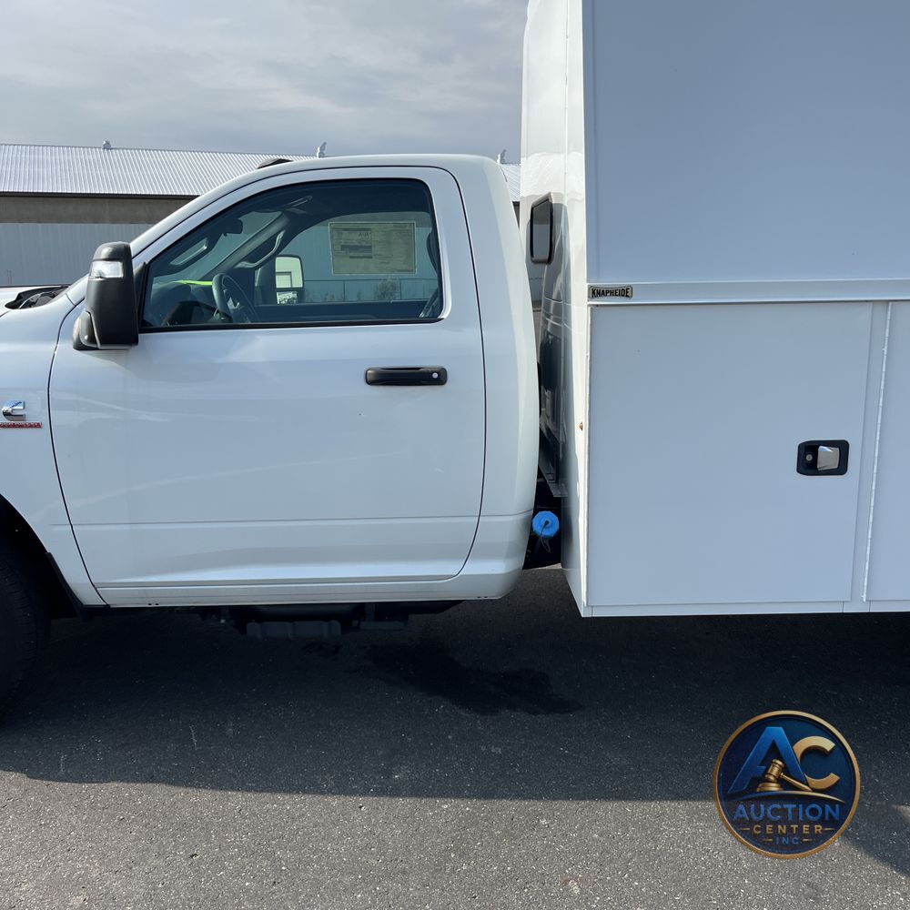 2024 Ram 3500 Cab/Chassis Tradesman