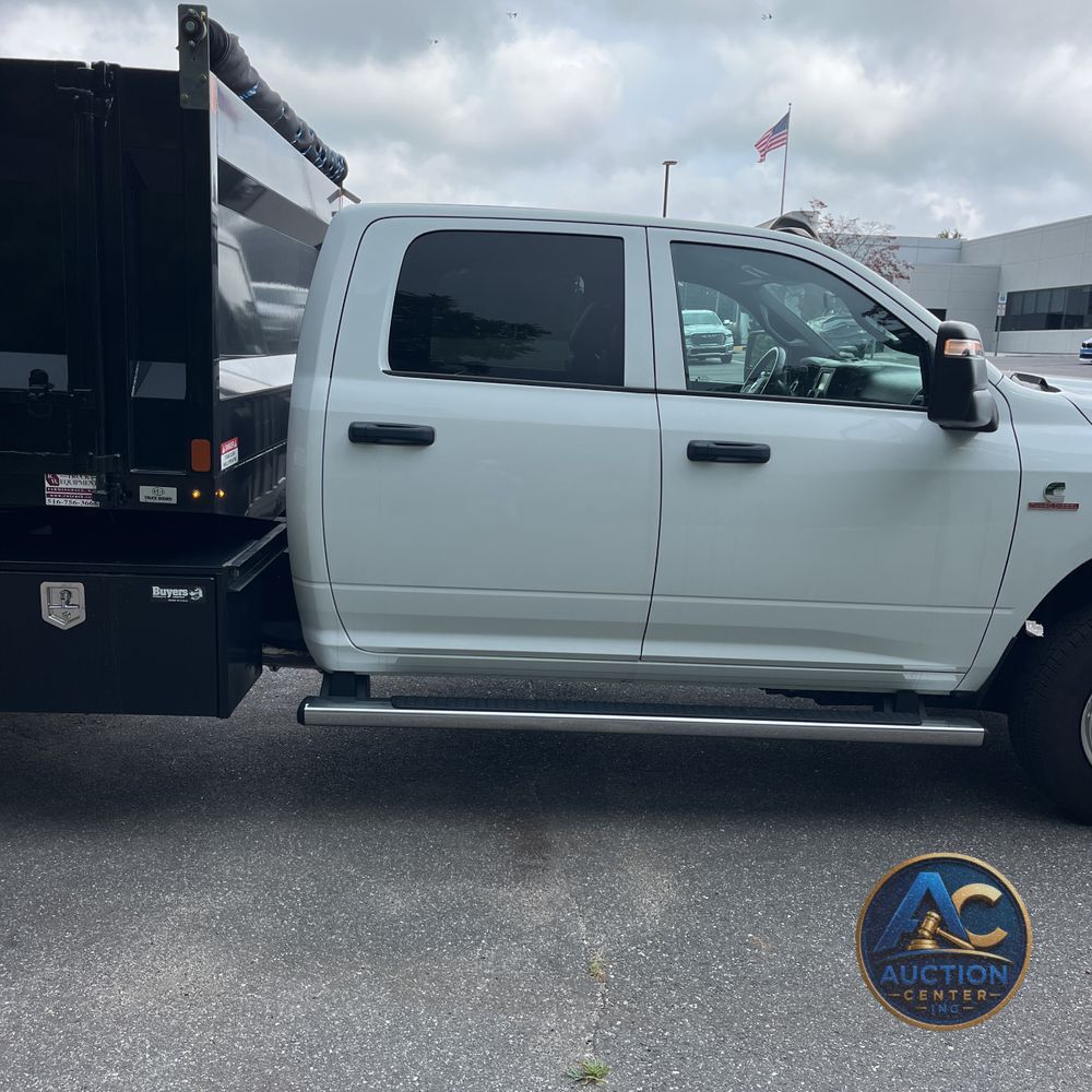 2024 Ram 3500 Cab/Chassis Tradesman