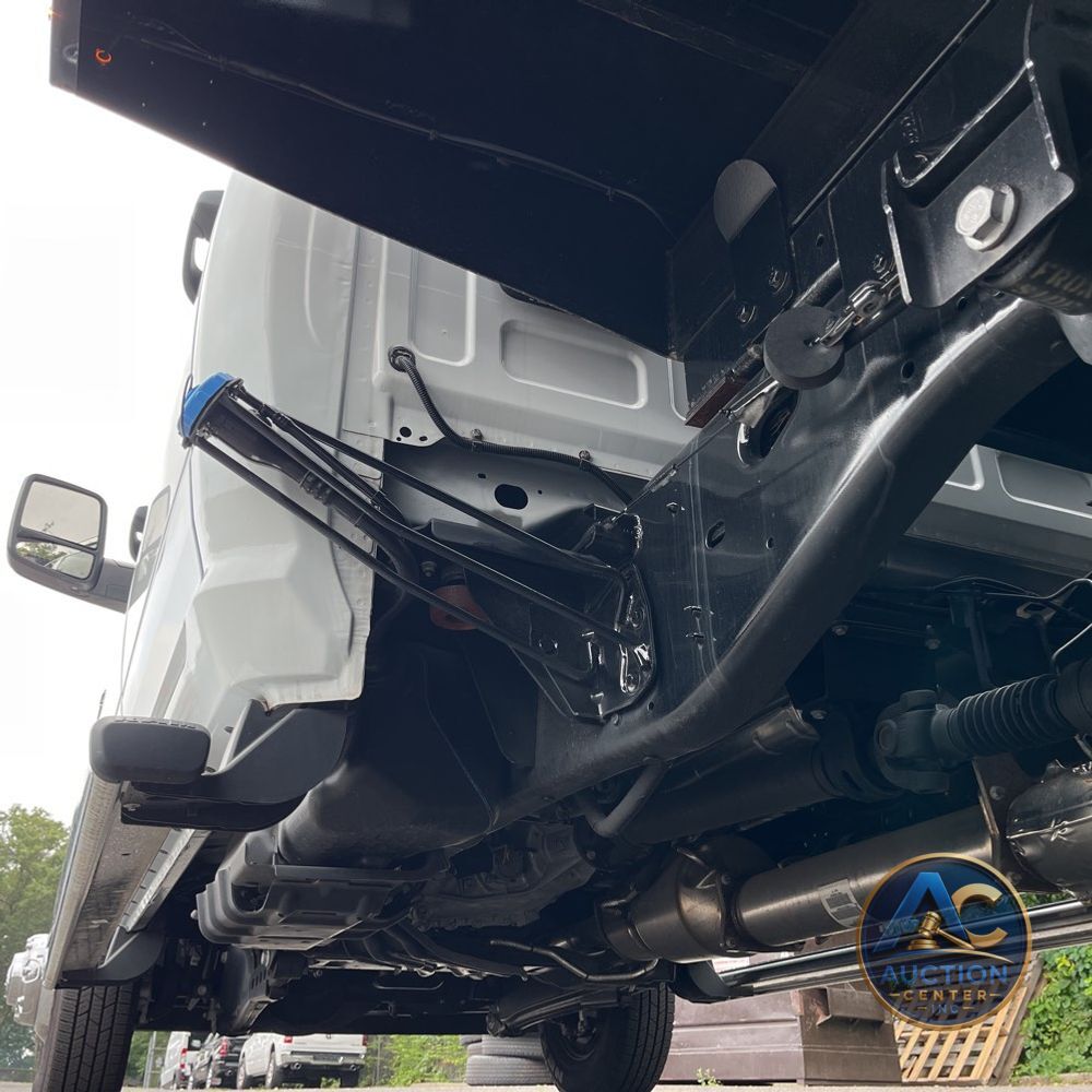 2024 Ram 3500 Cab/Chassis Tradesman