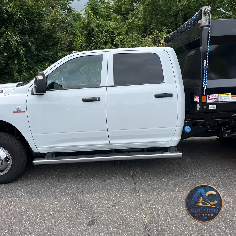 2024 Ram 3500 Cab/Chassis Tradesman
