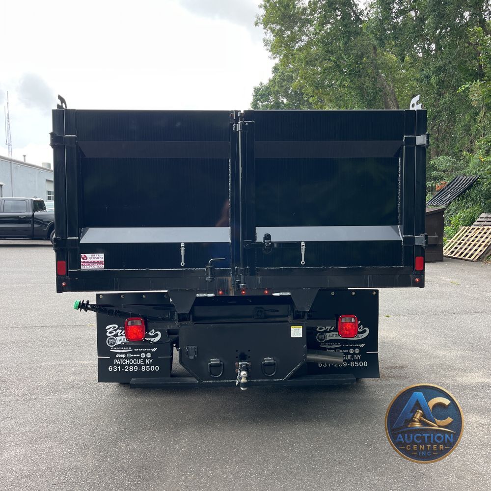 2024 Ram 3500 Cab/Chassis Tradesman