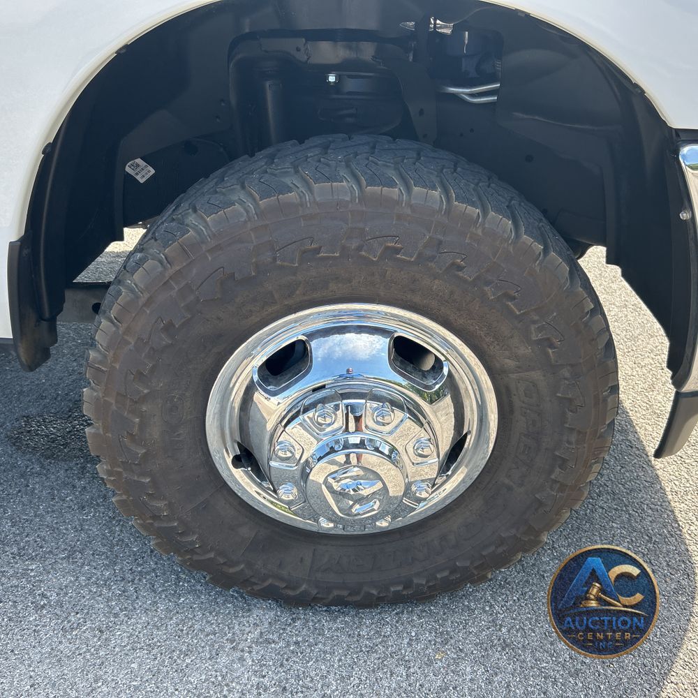 2024 Ram 3500 Cab/Chassis Tradesman