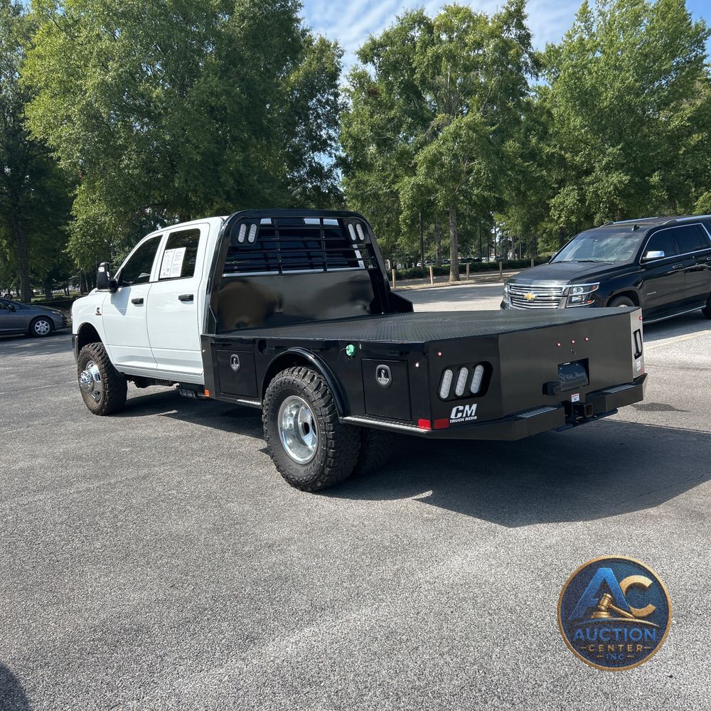 2024 Ram 3500 Cab/Chassis Tradesman