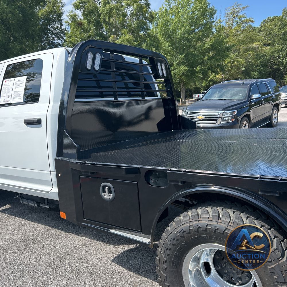 2024 Ram 3500 Cab/Chassis Tradesman