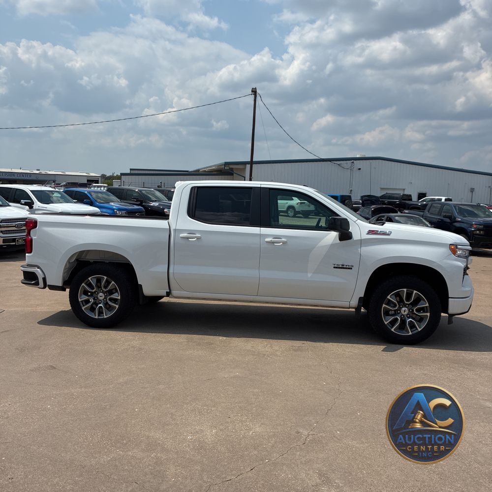 2024 Chevrolet Silverado 1500 RST
