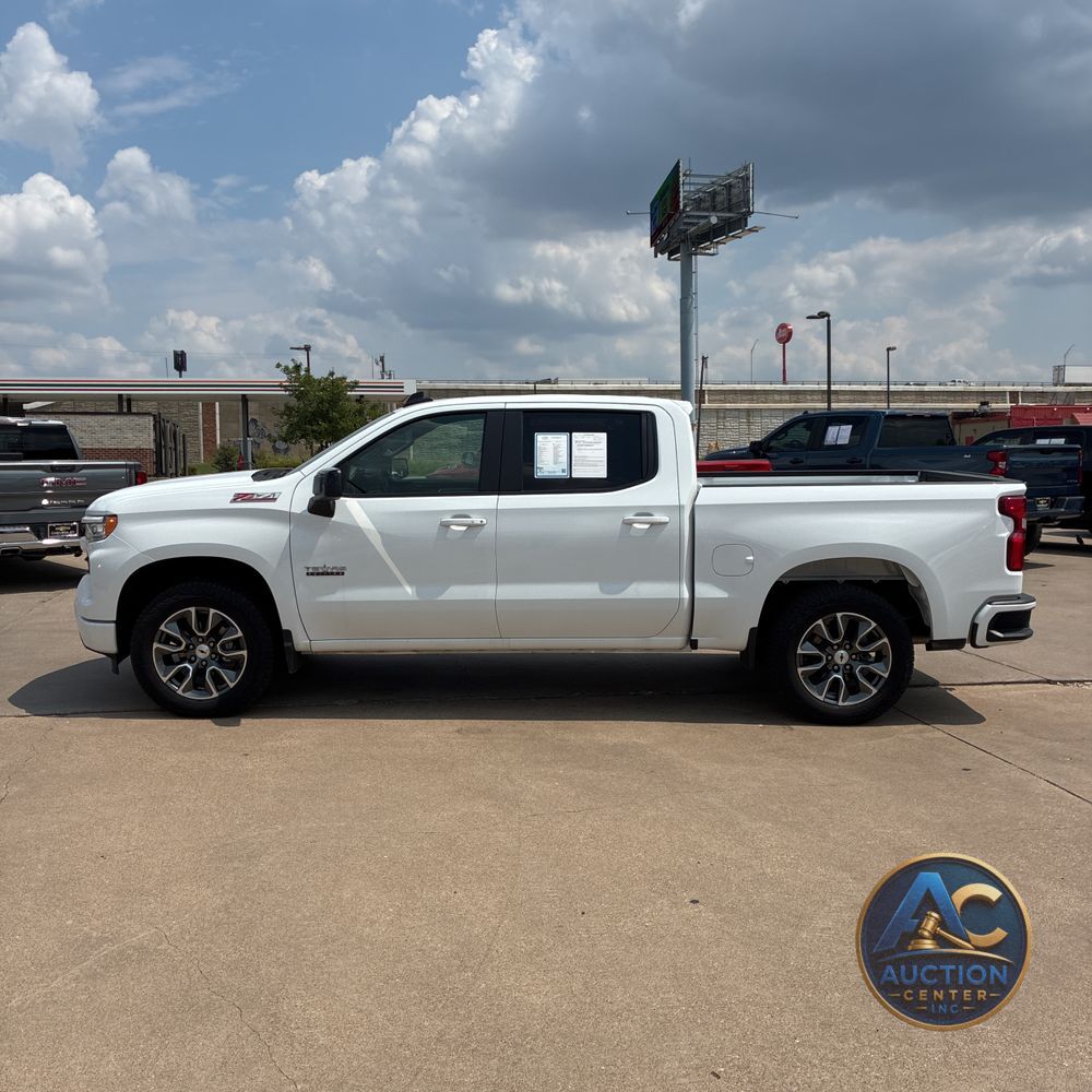 2024 Chevrolet Silverado 1500 RST