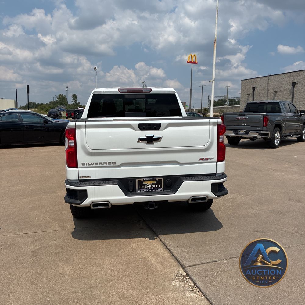 2024 Chevrolet Silverado 1500 RST