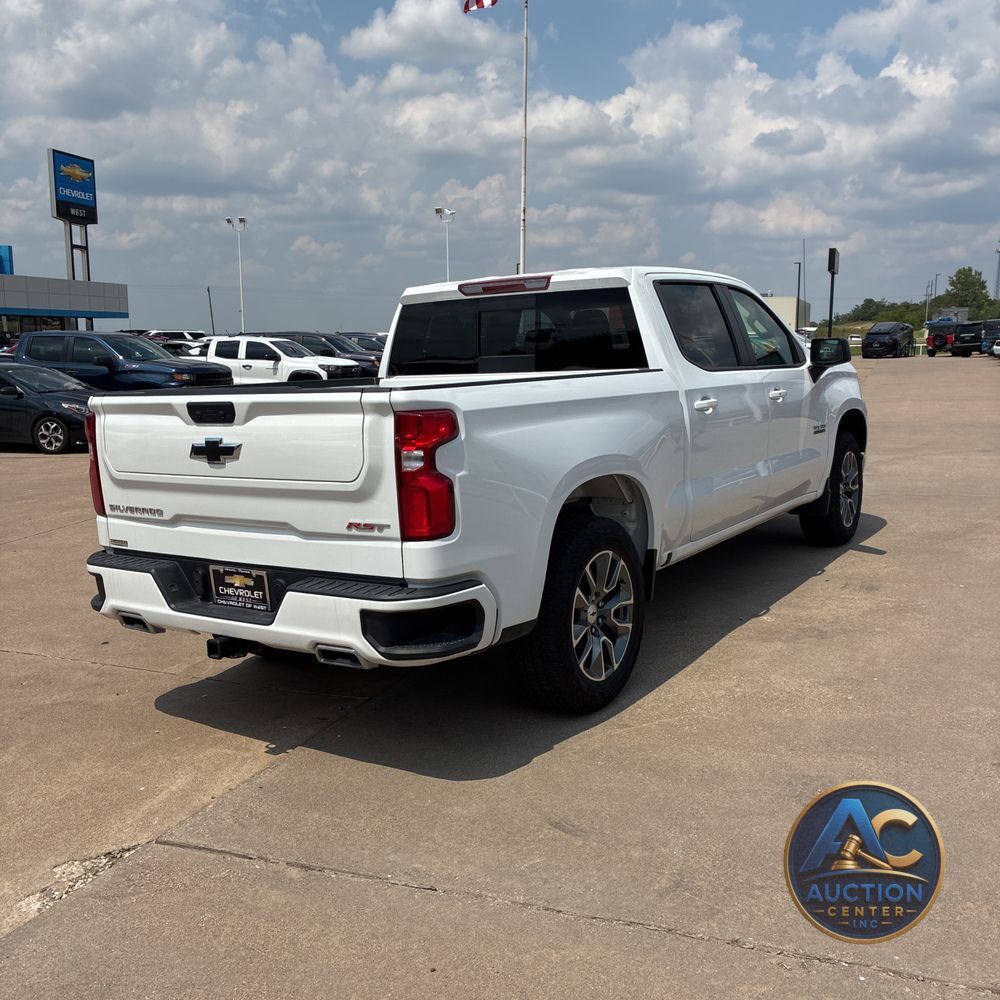 2024 Chevrolet Silverado 1500 RST