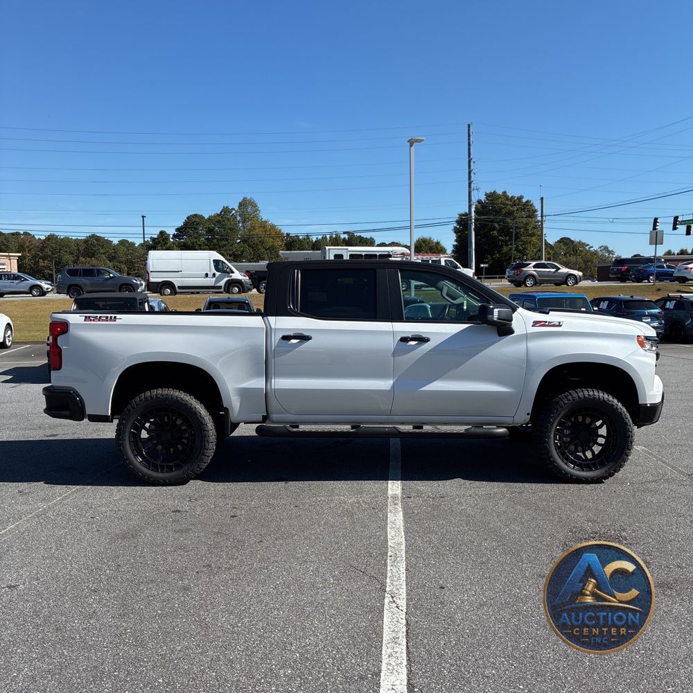 2024 Chevrolet Silverado 1500 LT Trail Boss