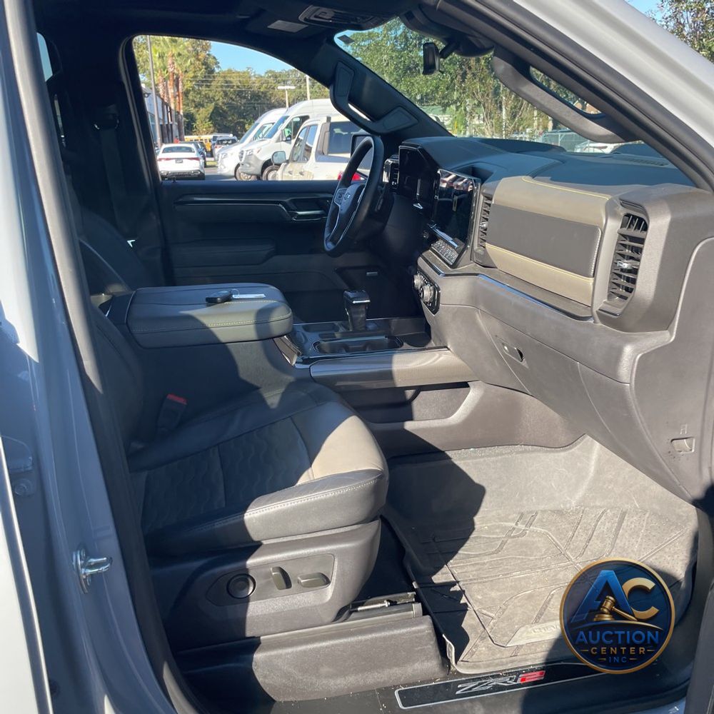 2024 Chevrolet Silverado 1500 ZR2