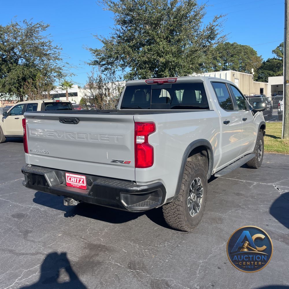 2024 Chevrolet Silverado 1500 ZR2
