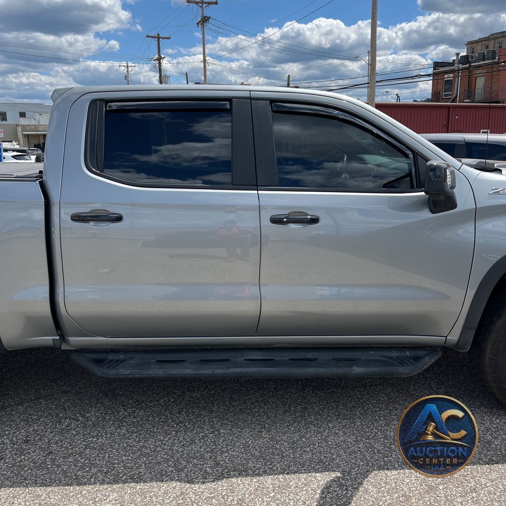 2024 Chevrolet Silverado 1500 ZR2