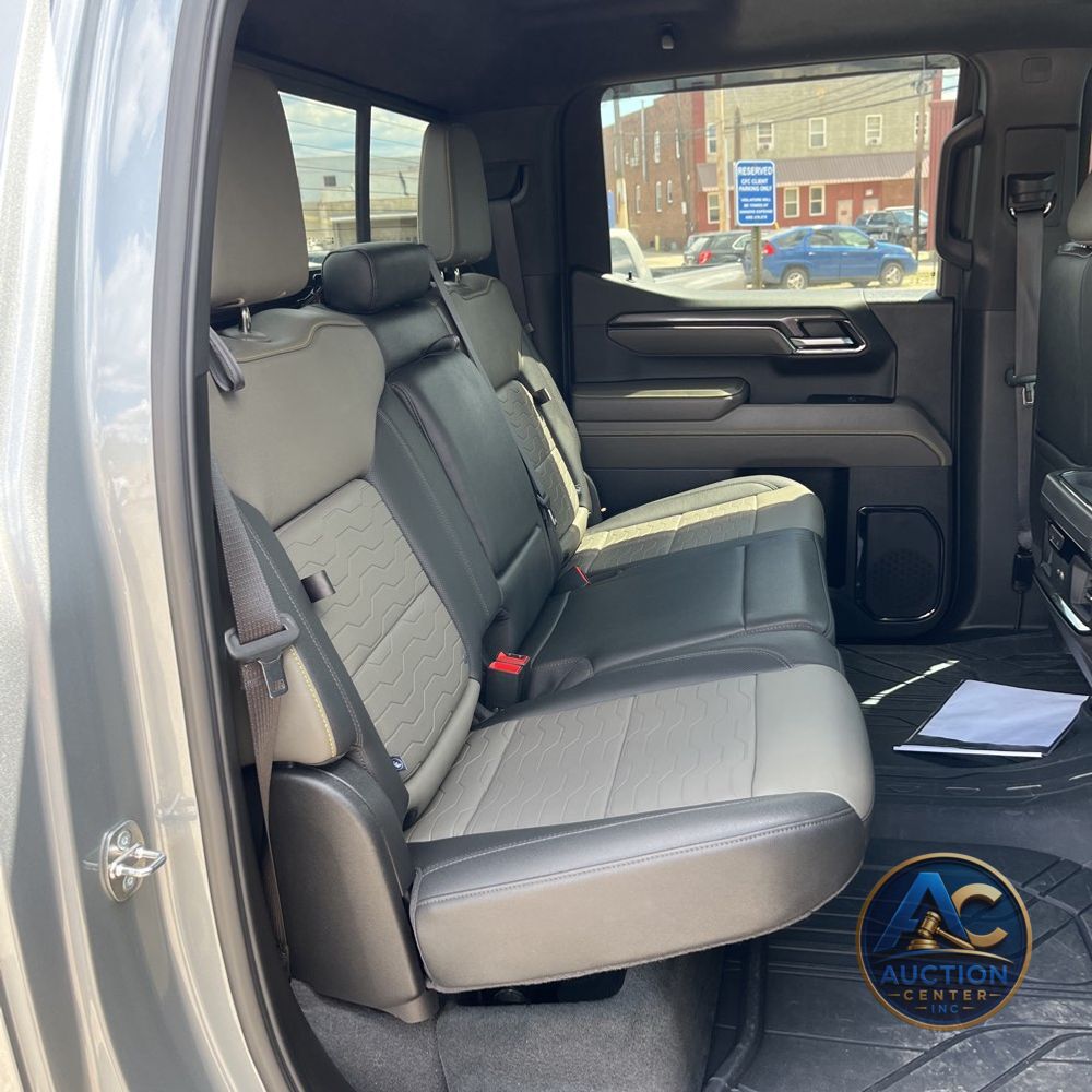 2024 Chevrolet Silverado 1500 ZR2