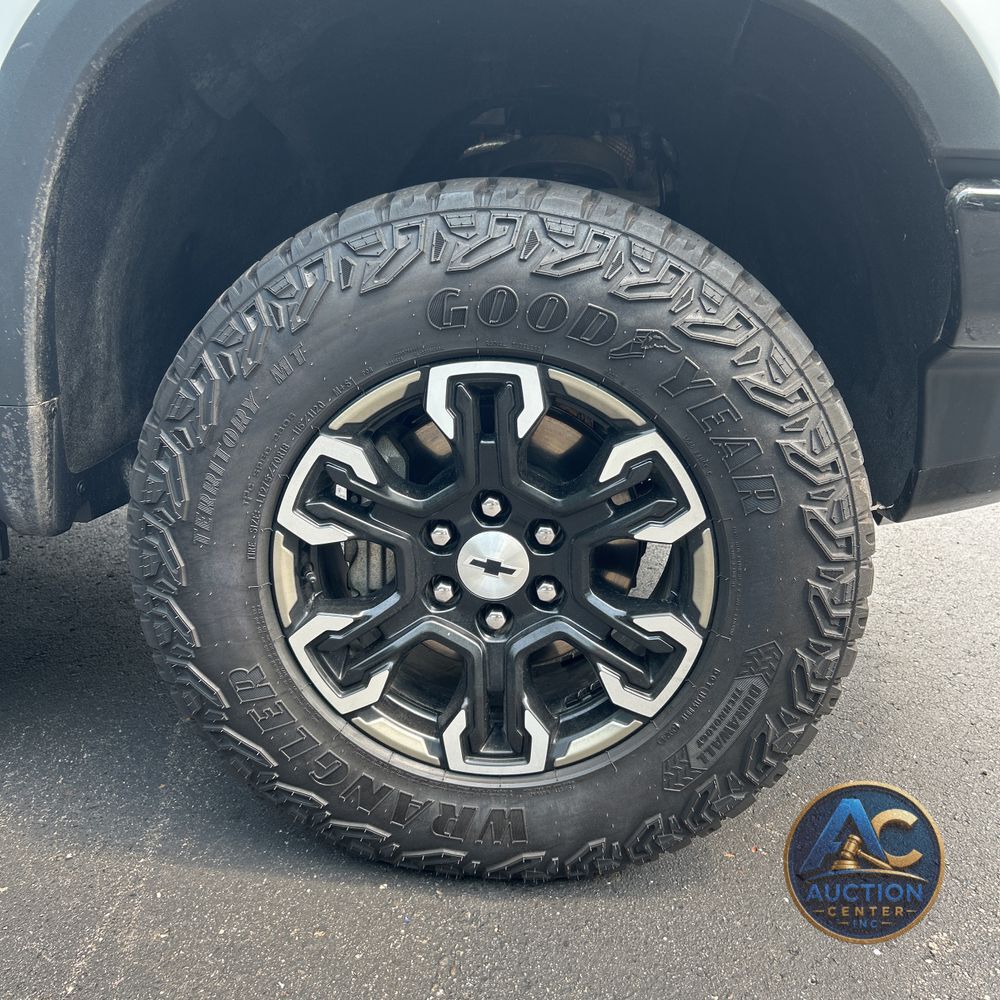 2024 Chevrolet Silverado 1500 ZR2