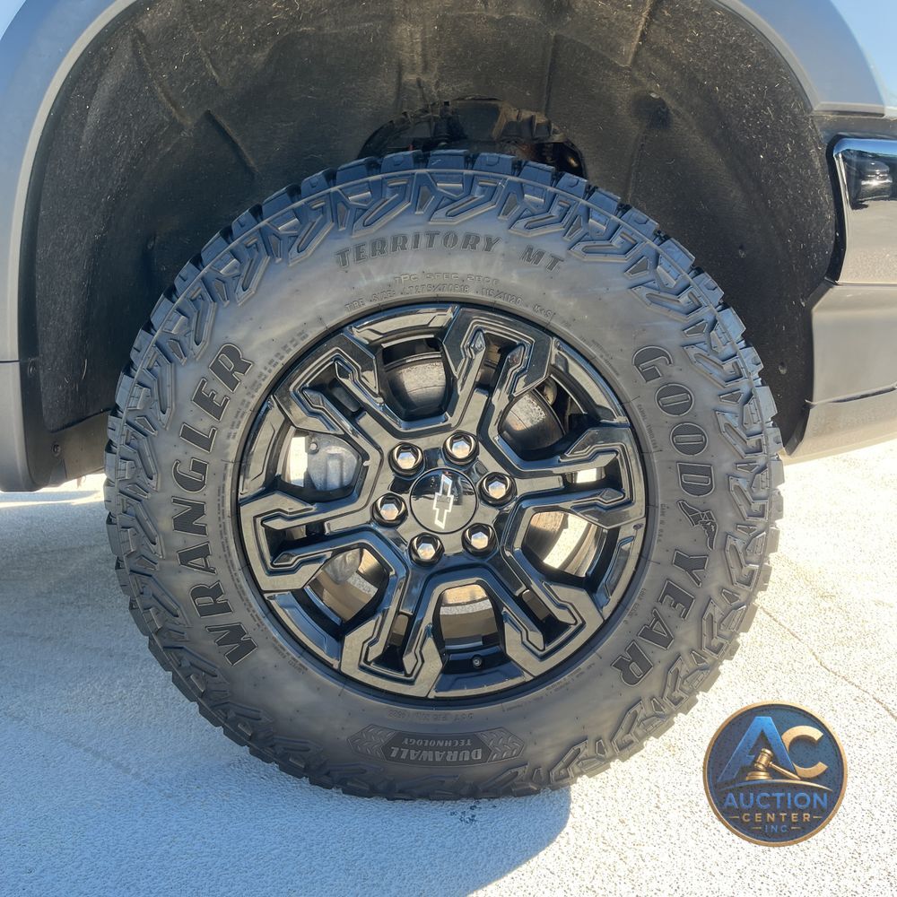 2024 Chevrolet Silverado 1500 ZR2