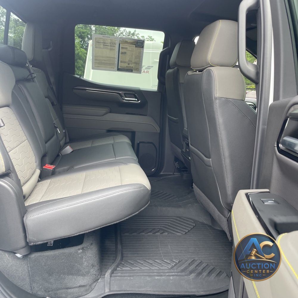 2024 Chevrolet Silverado 1500 ZR2