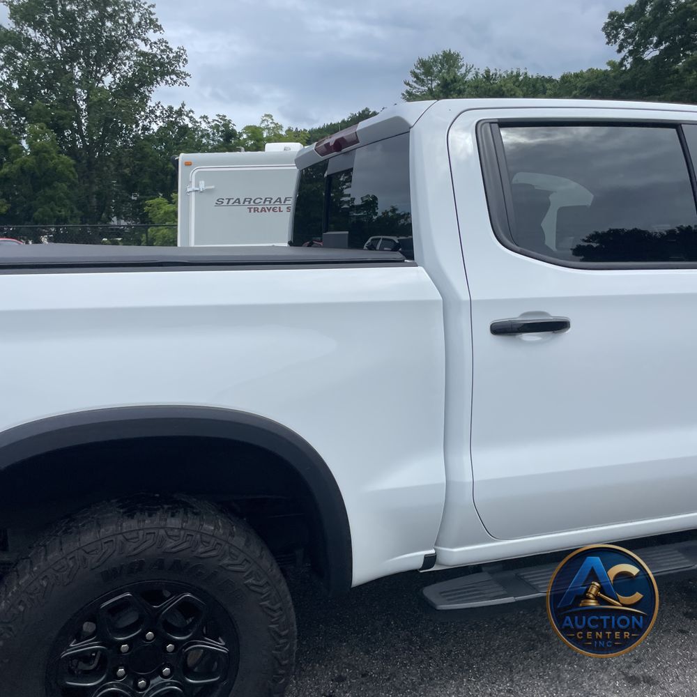 2024 Chevrolet Silverado 1500 ZR2