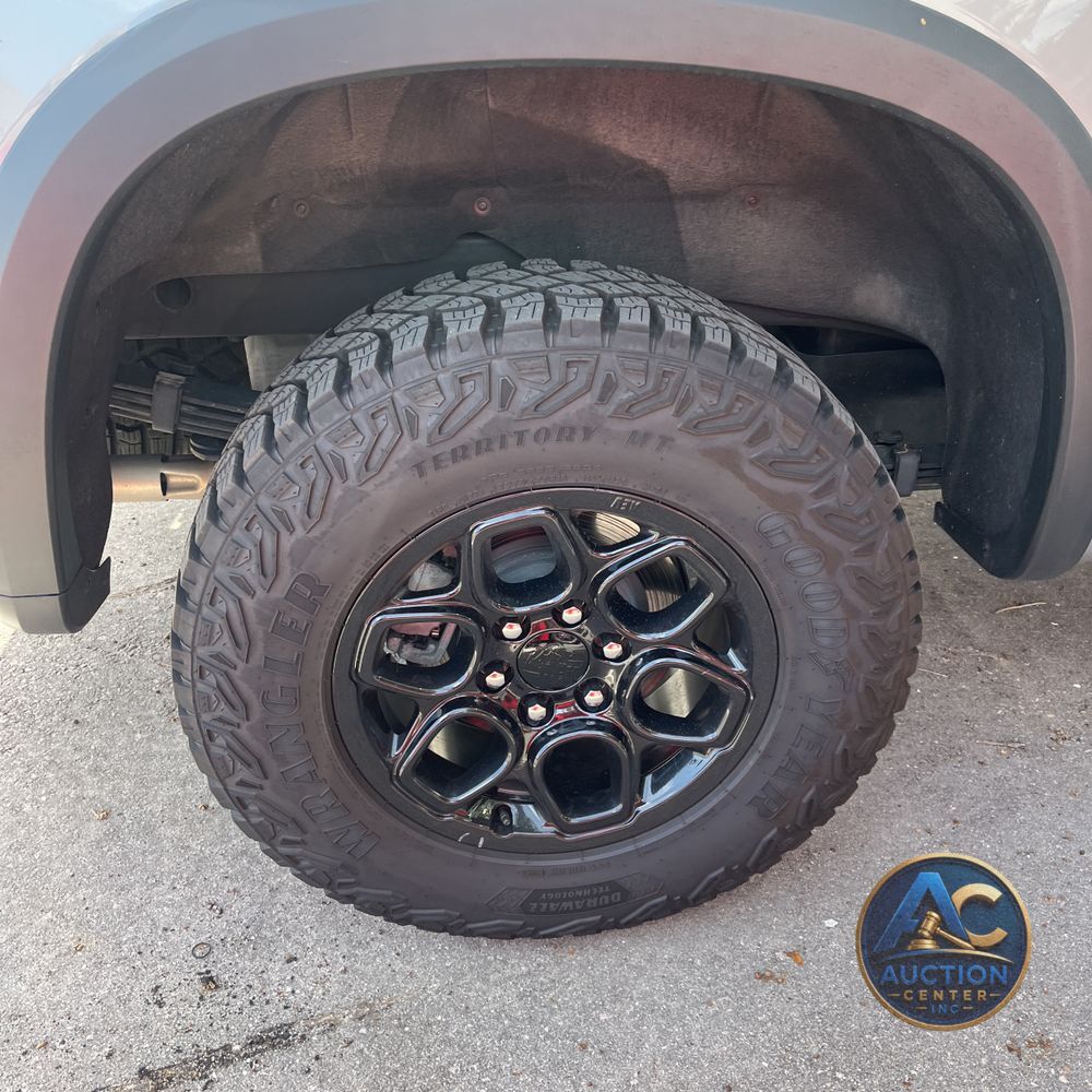 2024 Chevrolet Silverado 1500 ZR2
