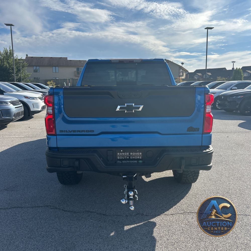 2024 Chevrolet Silverado 1500 ZR2