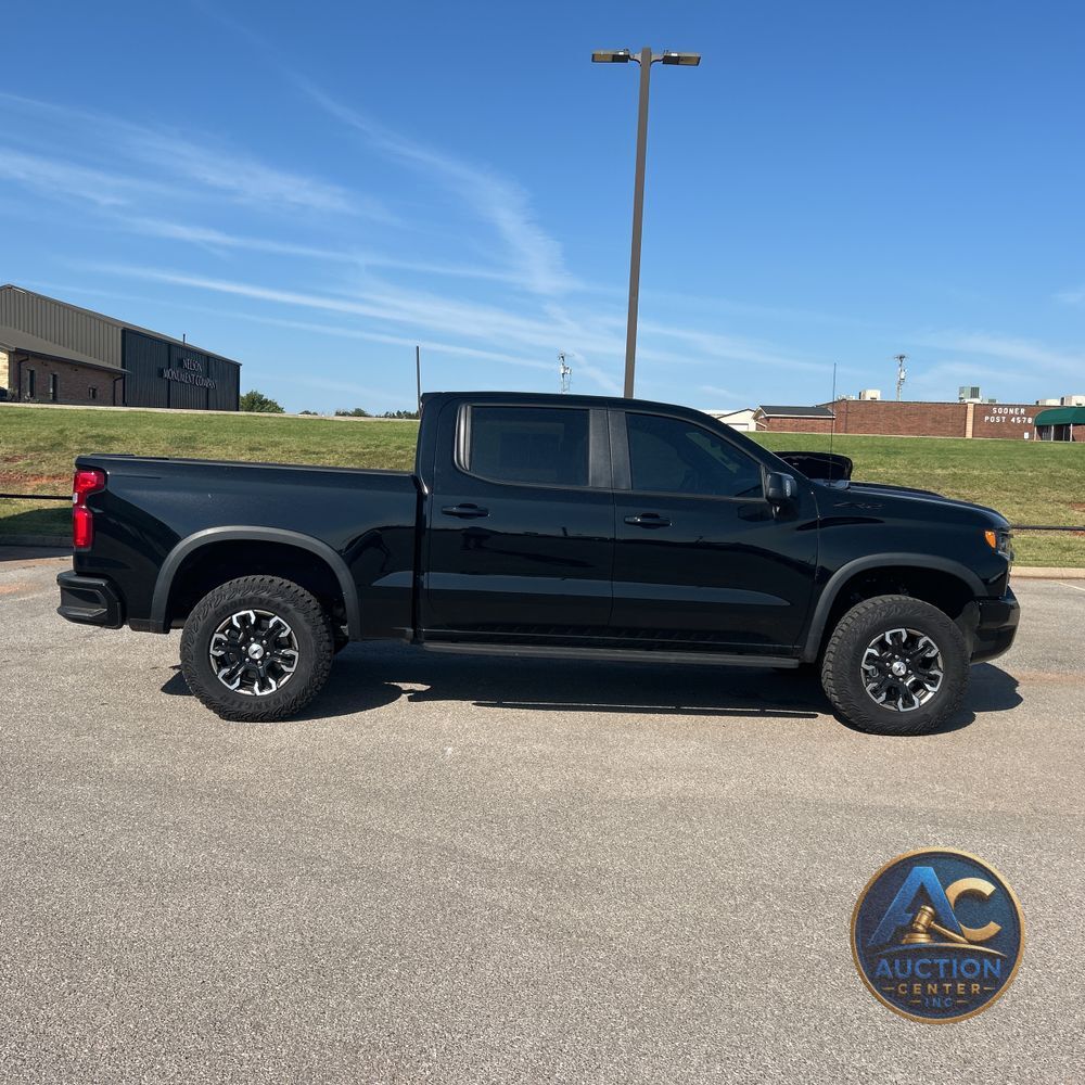 2024 Chevrolet Silverado 1500 ZR2