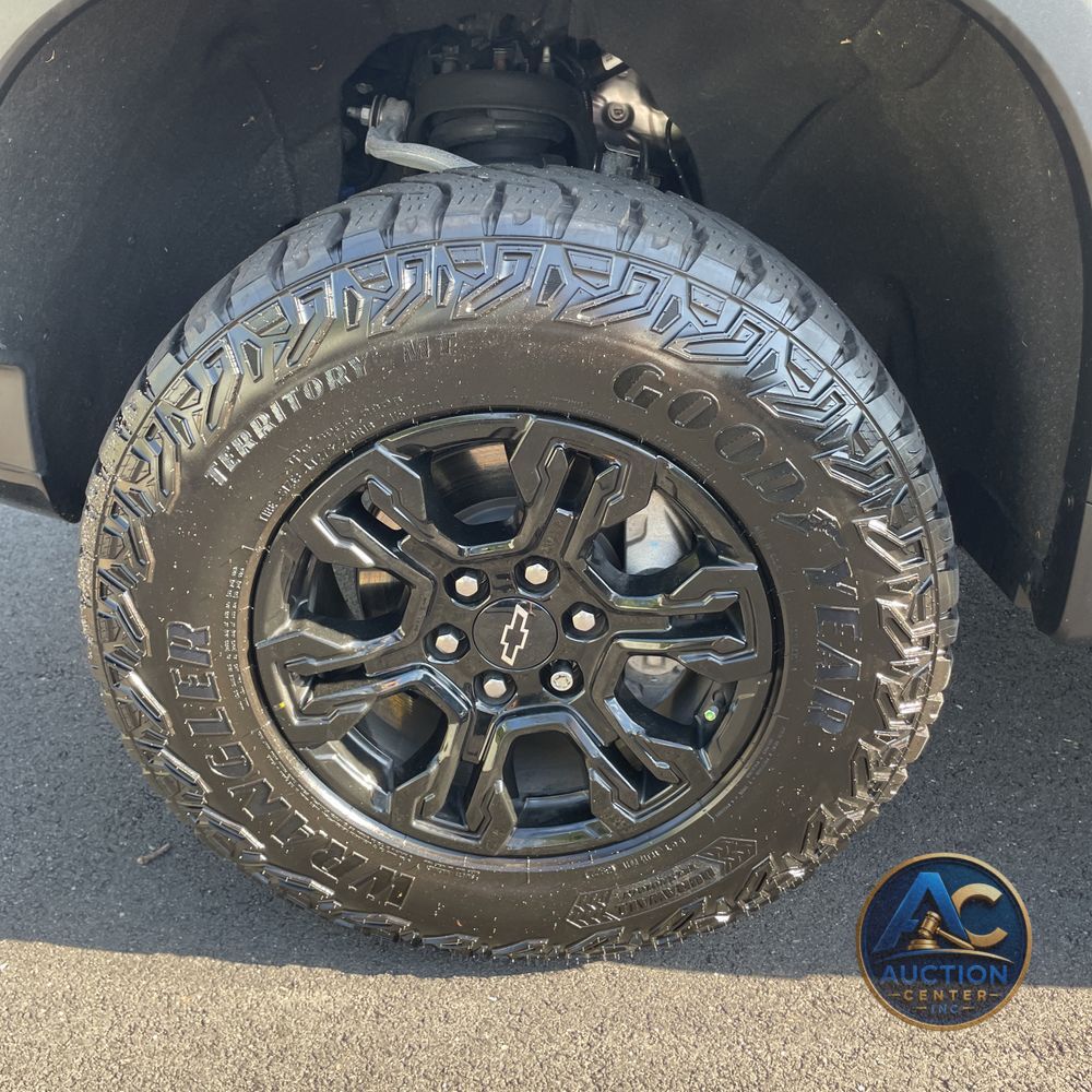 2023 Chevrolet Silverado 1500 ZR2