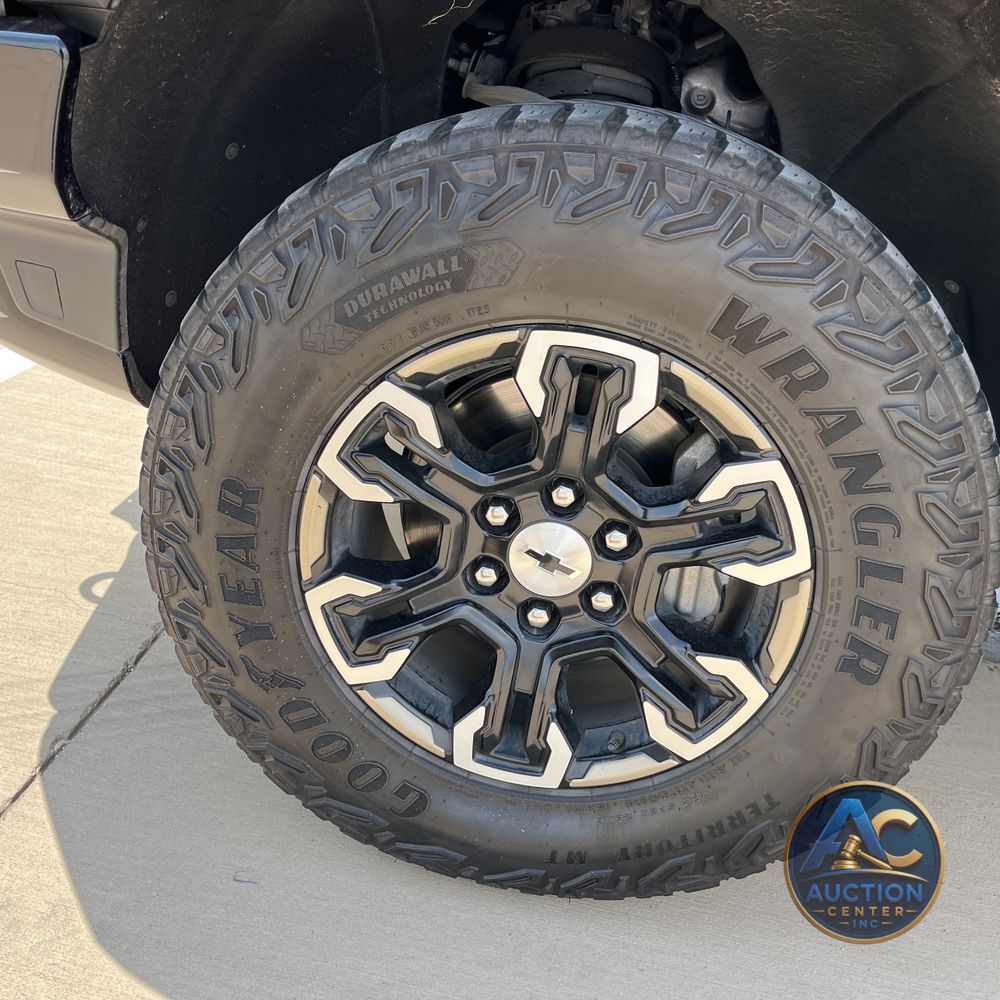 2023 Chevrolet Silverado 1500 ZR2