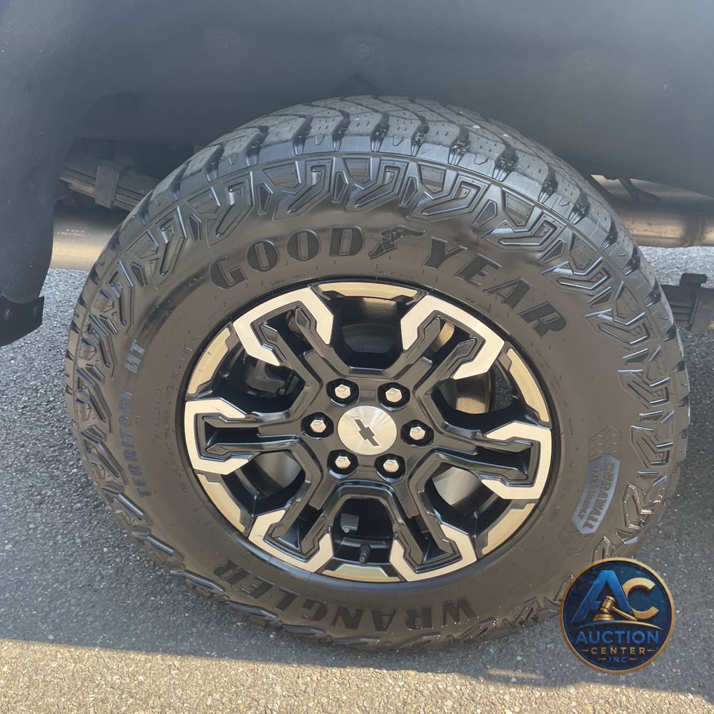 2023 Chevrolet Silverado 1500 ZR2