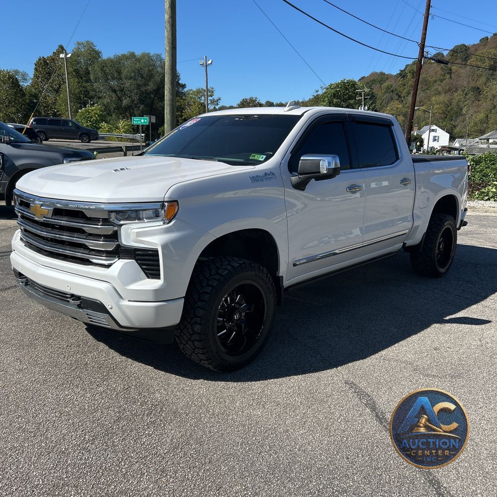 2023 Chevrolet Silverado 1500 High Country
