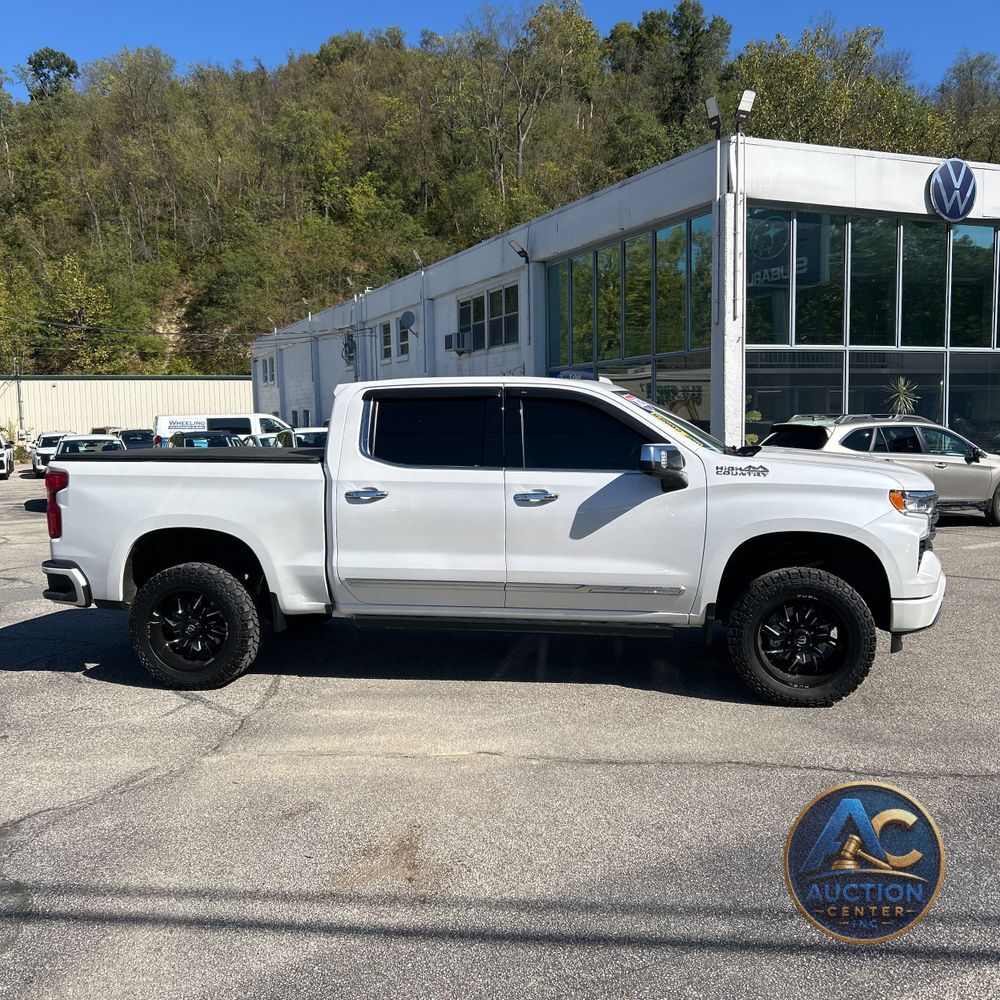 2023 Chevrolet Silverado 1500 High Country