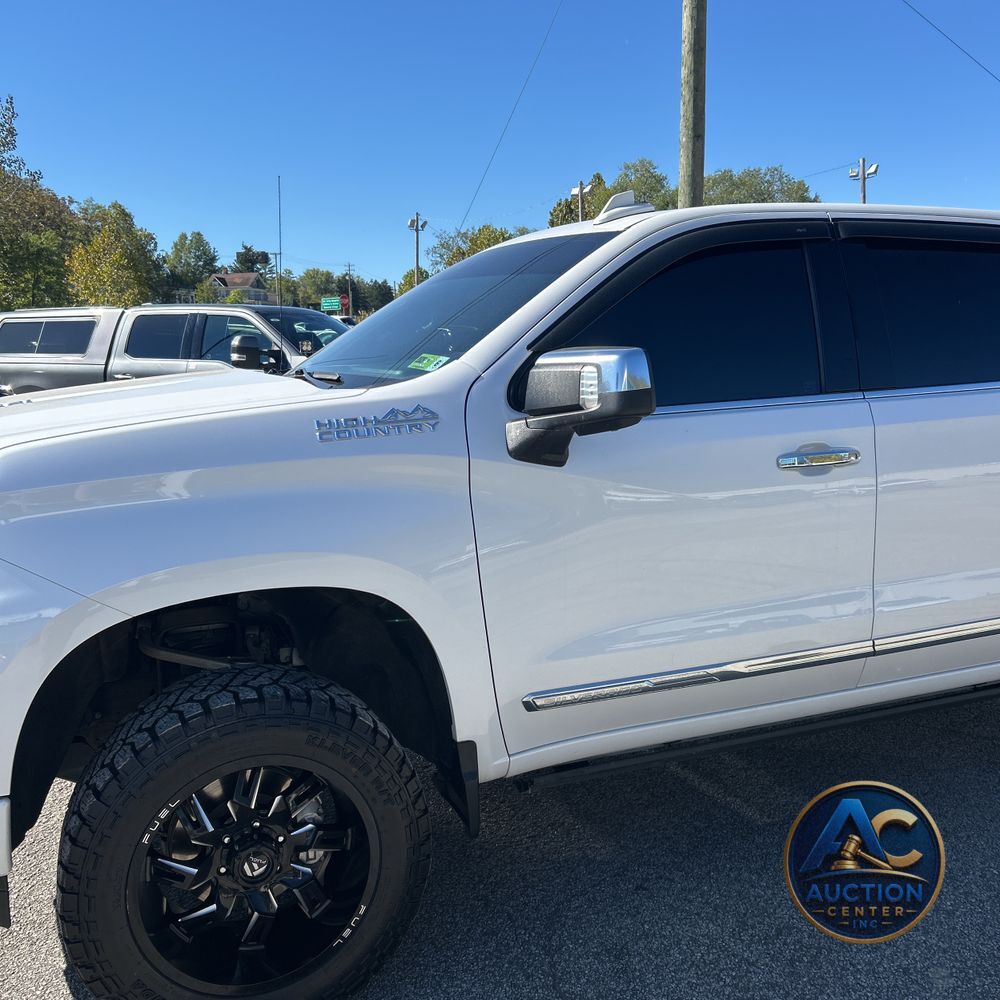 2023 Chevrolet Silverado 1500 High Country