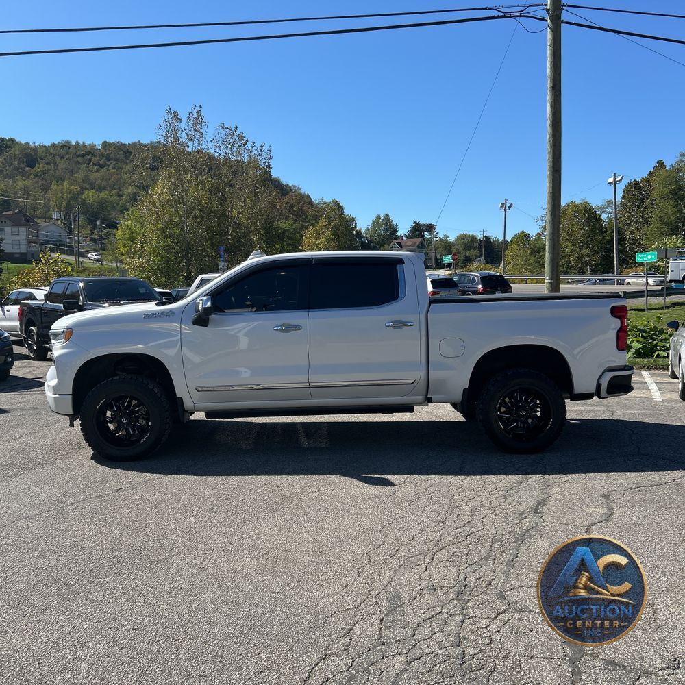 2023 Chevrolet Silverado 1500 High Country