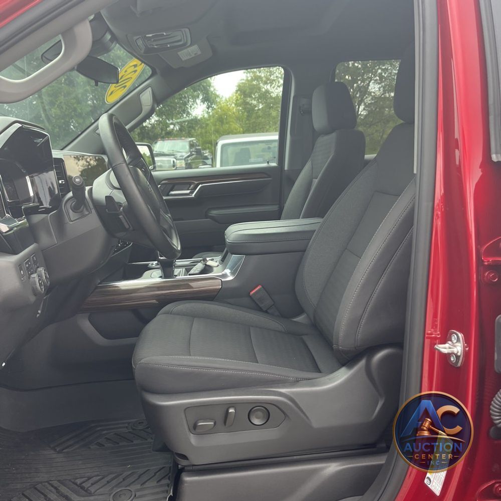 2025 Chevrolet Silverado 1500 LT Trail Boss