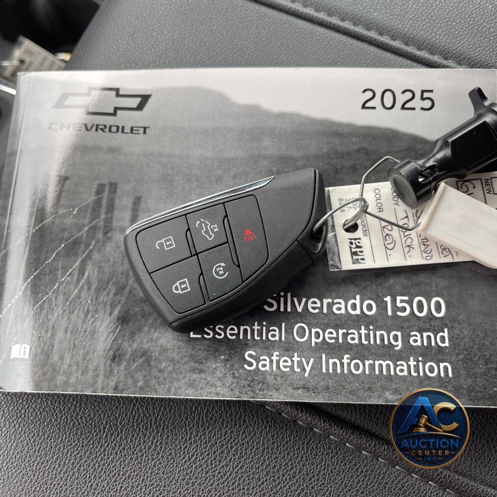 2025 Chevrolet Silverado 1500 LT Trail Boss