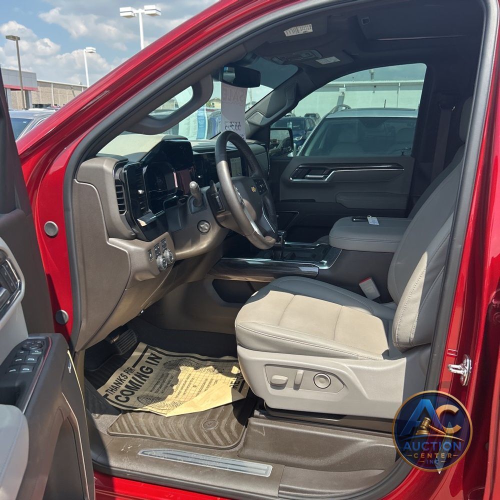 2025 Chevrolet Silverado 1500 LTZ