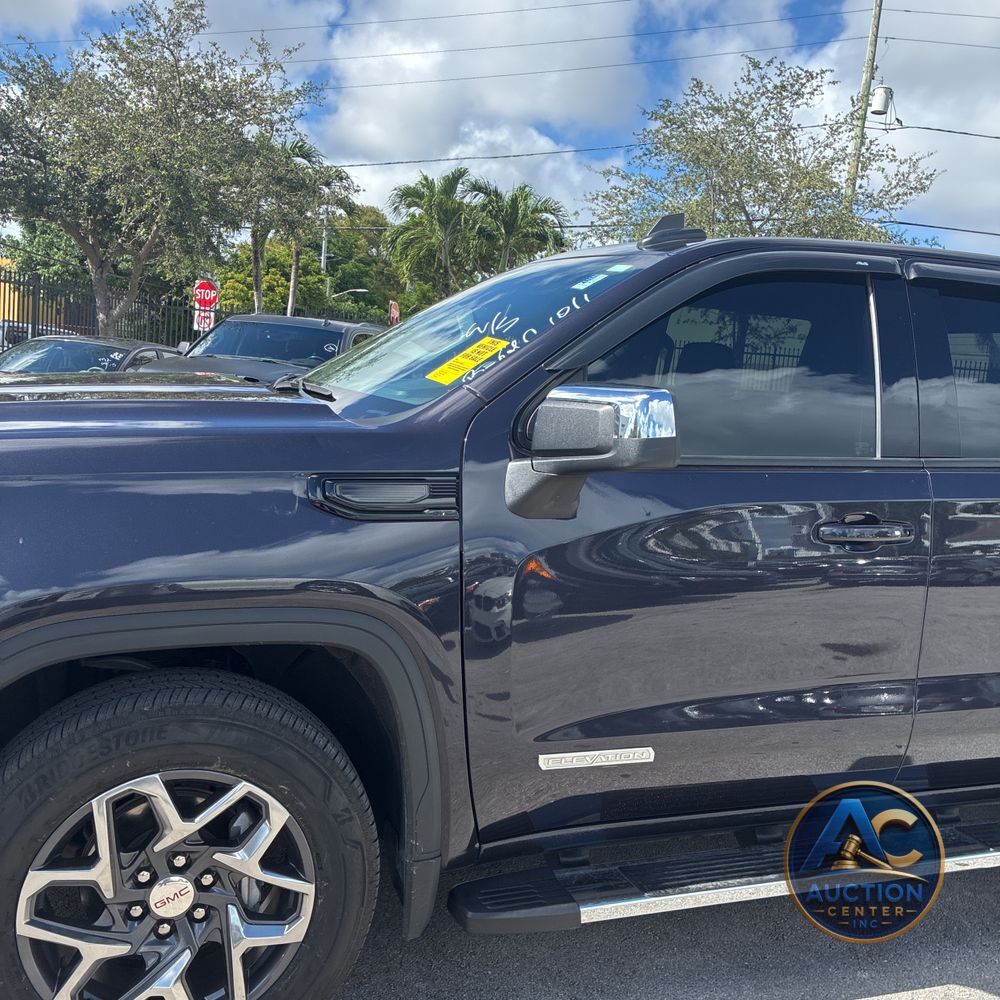 2024 GMC Sierra 1500 Elevation