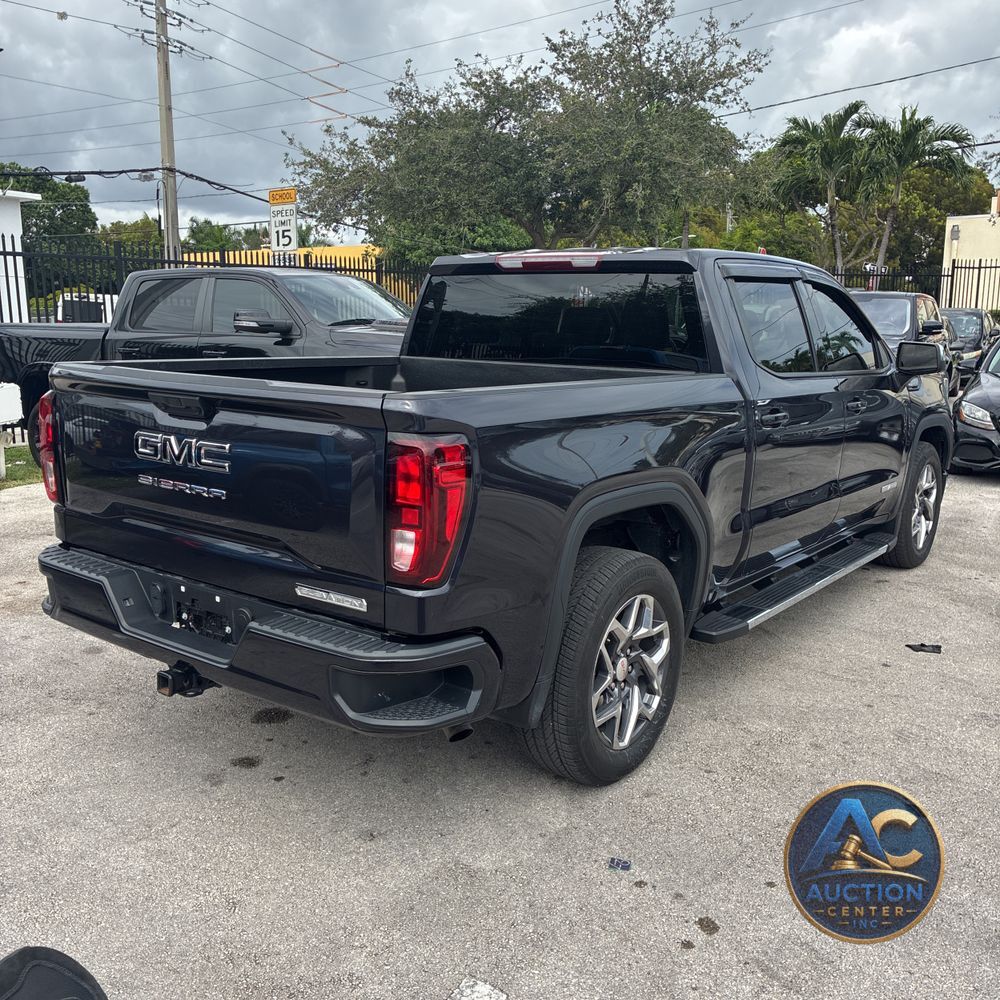 2024 GMC Sierra 1500 Elevation