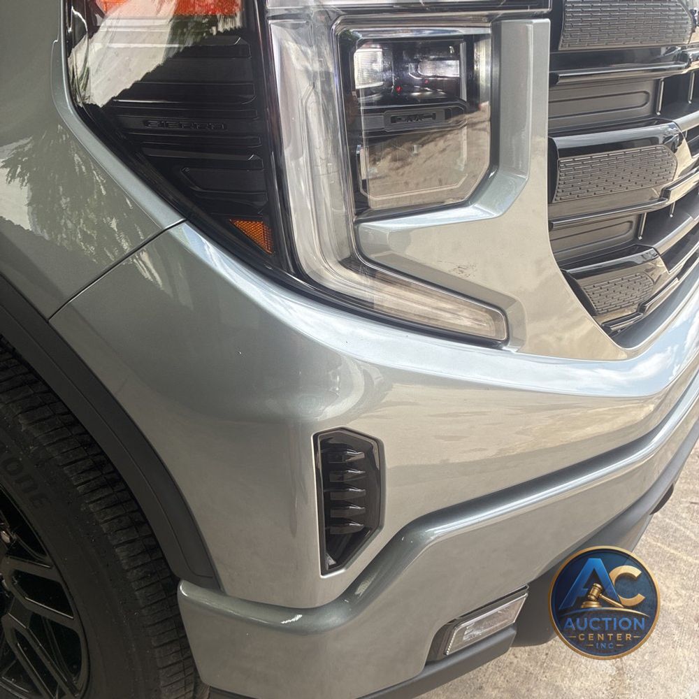 2024 GMC Sierra 1500 Elevation