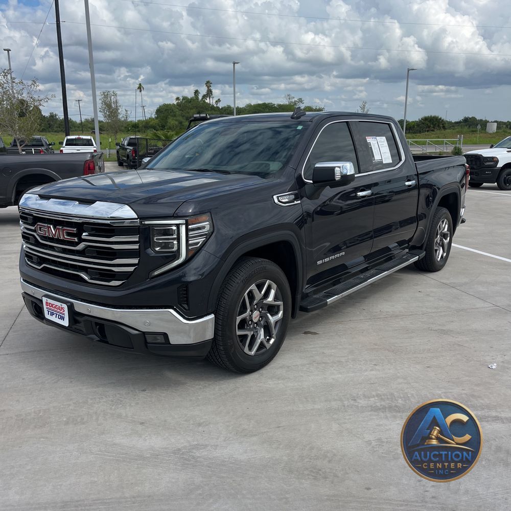 2024 GMC Sierra 1500 SLT