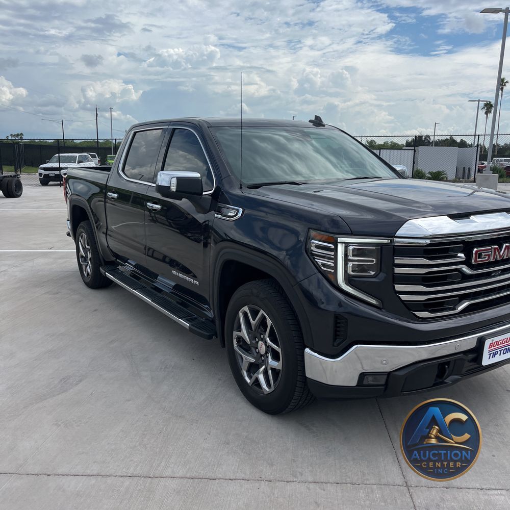 2024 GMC Sierra 1500 SLT