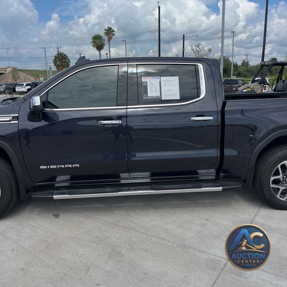 2024 GMC Sierra 1500 SLT