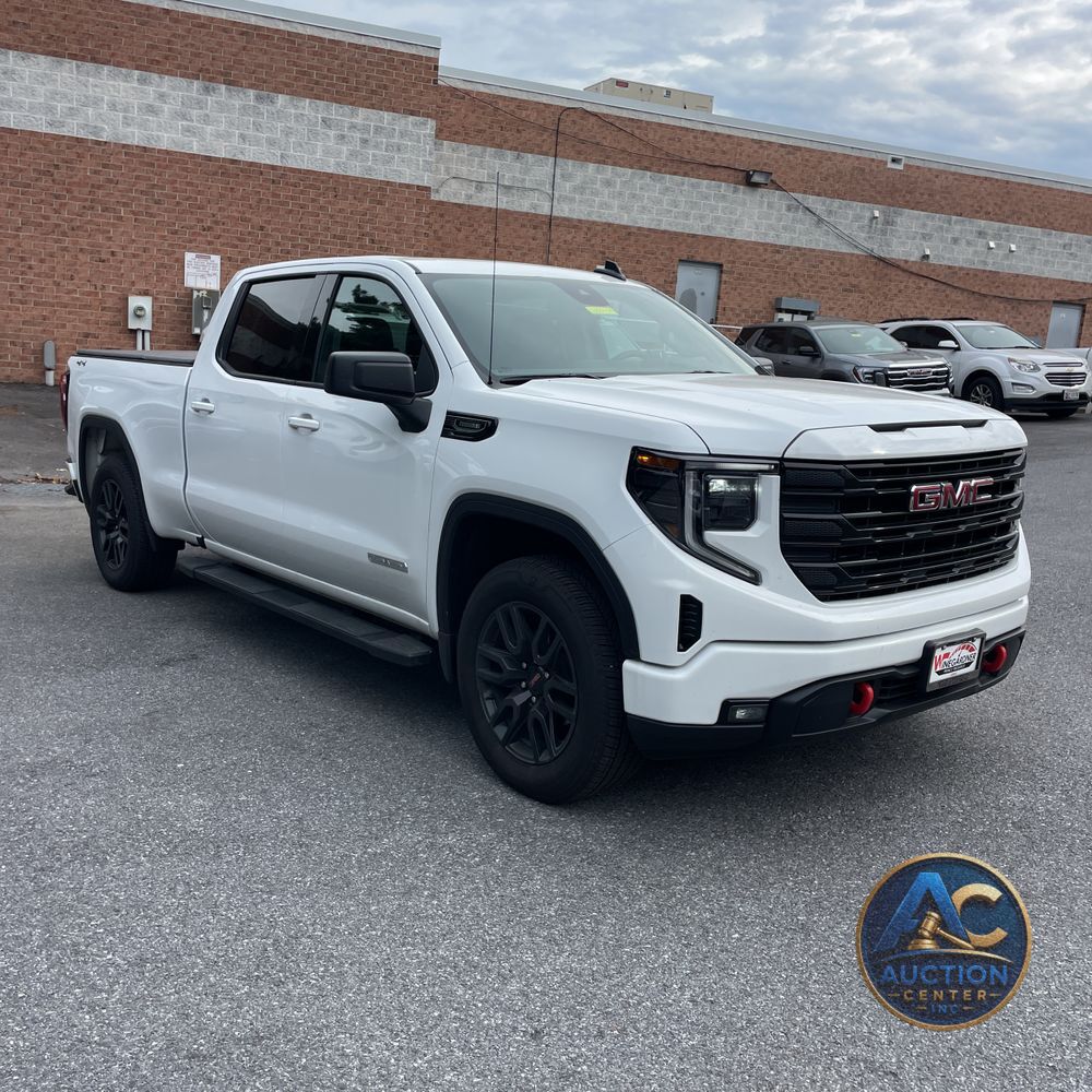 2025 GMC Sierra 1500 Elevation