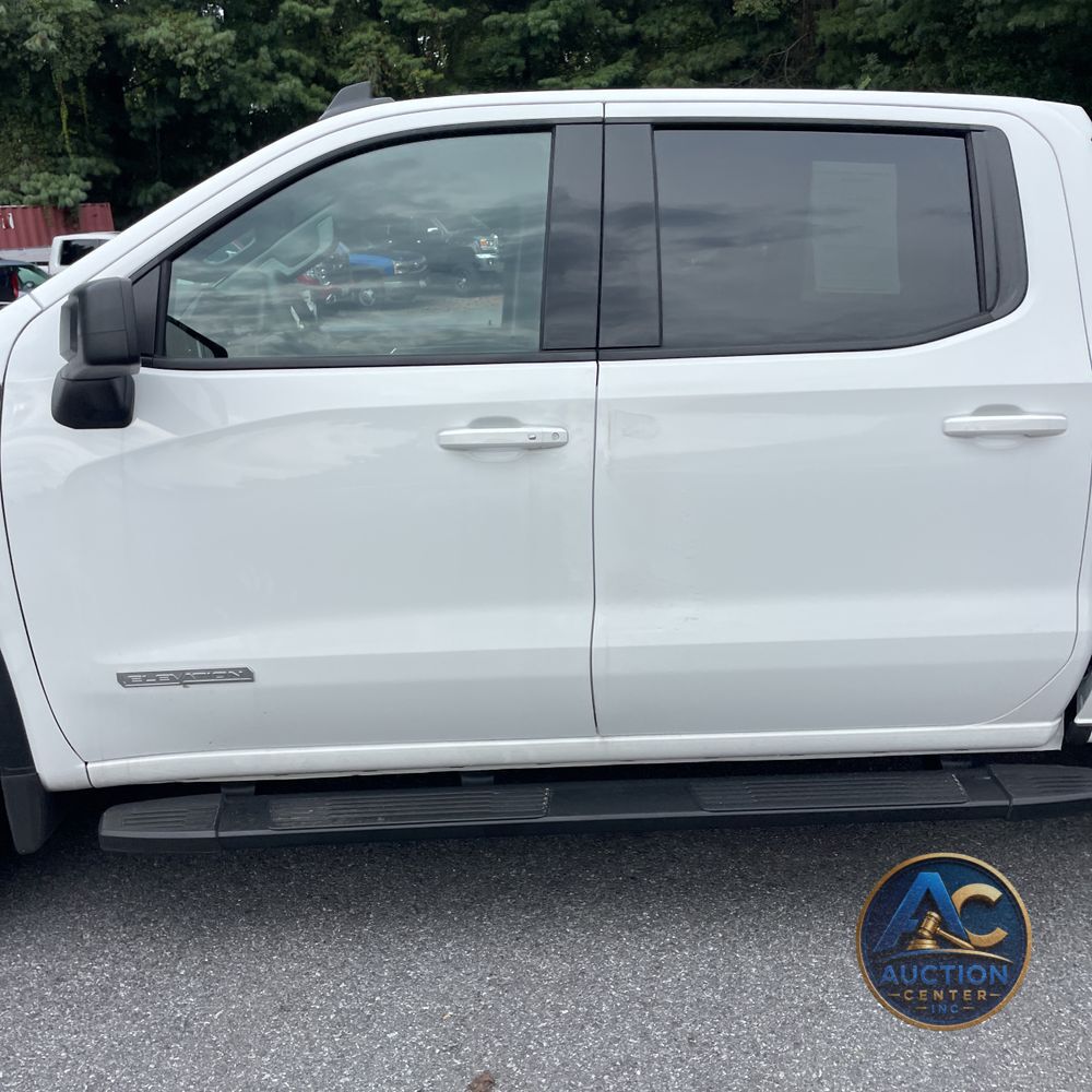 2025 GMC Sierra 1500 Elevation
