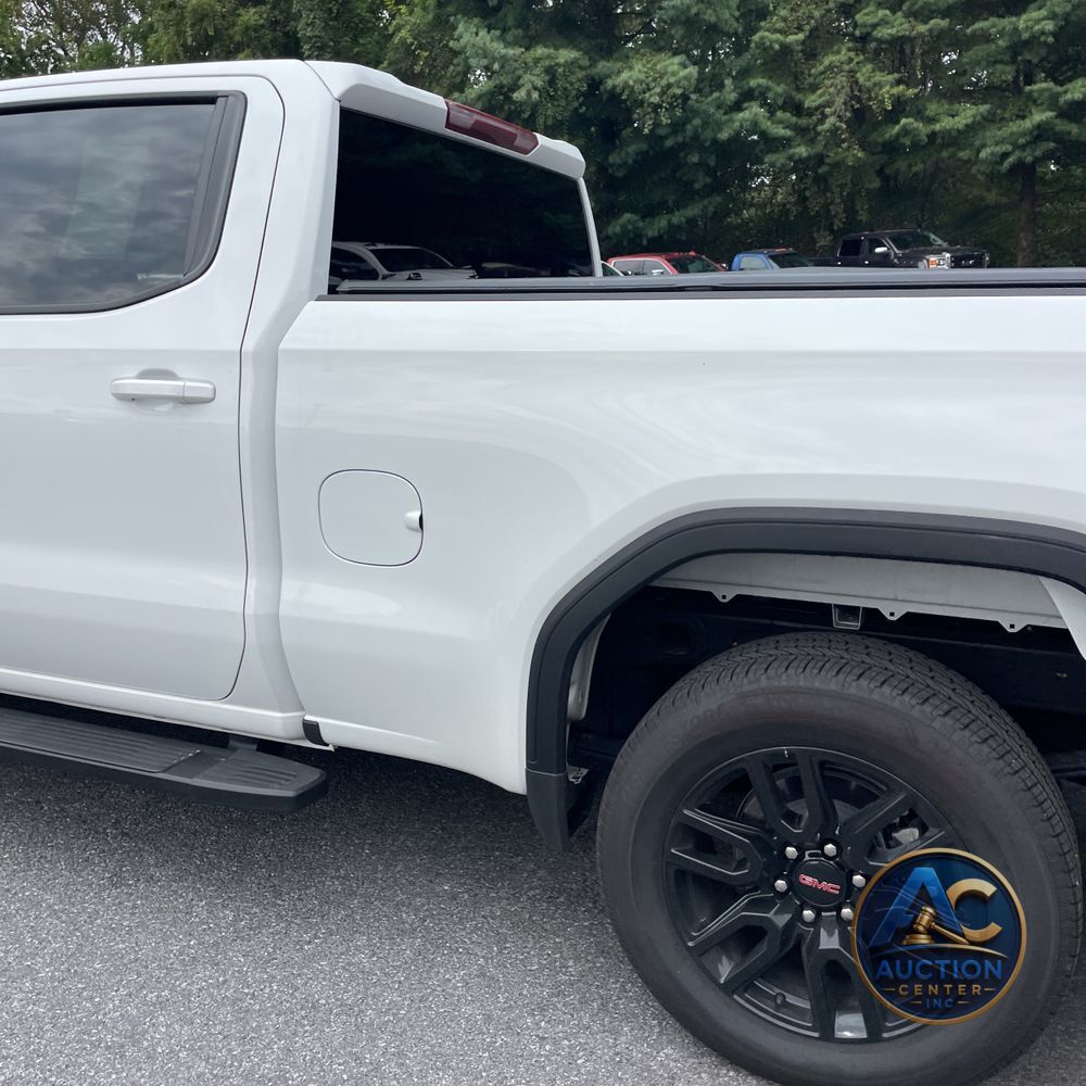 2025 GMC Sierra 1500 Elevation